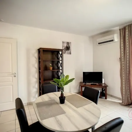 Διαμέρισμα F2 Climatise Avec Terrasse, Proche Centre-ville Et Thermes, Animaux Acceptes - Fr-1-451-117 Lamalou-les-Bains